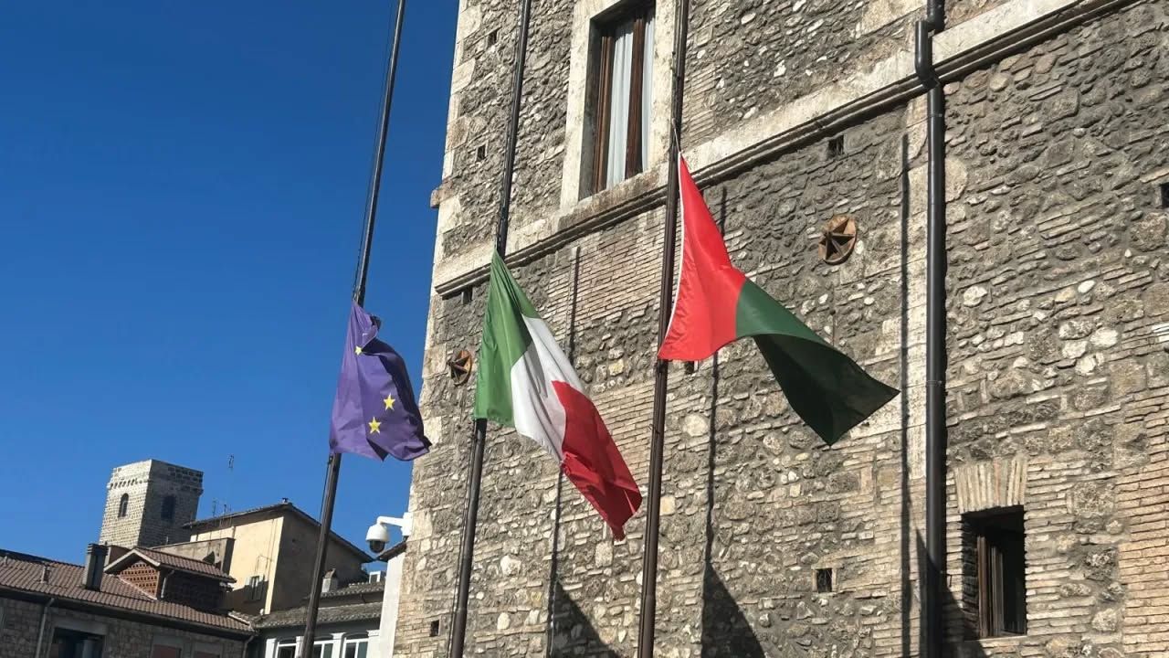 Assisi lutto Papa Francesco
